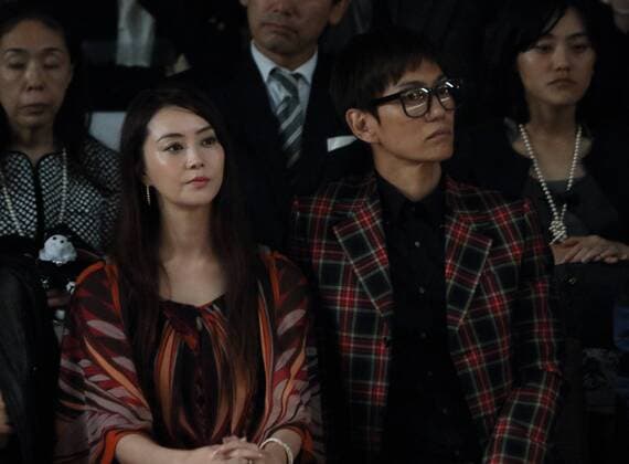 Arisa Mizuki and her hasuband Koji Aoyama attend Tae Ashida Fashion Show 2017 S S Amazon Fashion Week Tokyo at Tokyo Japan on 17 Oct 2016.  (peda003233)
