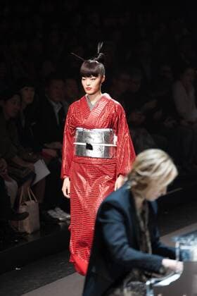 Japanese rock star Yoshiki of band X-Japan presents his Yoshikikimono 2017 Spring Summer Collection at the Amazon Fashion Week Tokyo. Yoshiki played piano and drums as models paraded in his modern kimono designs. The show ended with a rain shower above the drum stand drenching Yoshiki and the models. (Photos by Michael Steinebach AFLO)  (qdm_Yoshikimono_Amazon_Fashion_Week_Tokyo_2017_SS_002)