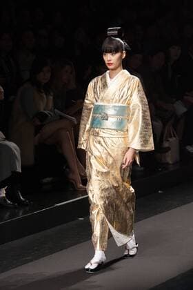 Japanese rock star Yoshiki of band X-Japan presents his Yoshikikimono 2017 Spring Summer Collection at the Amazon Fashion Week Tokyo. Yoshiki played piano and drums as models paraded in his modern kimono designs. The show ended with a rain shower above the drum stand drenching Yoshiki and the models. (Photos by Michael Steinebach AFLO)  (qdm_Yoshikimono_Amazon_Fashion_Week_Tokyo_2017_SS_008)