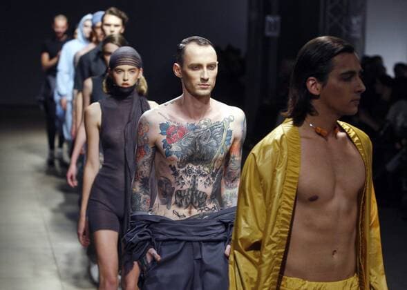 October 17, 2016 - Kiev, Ukraine - Models present creation by Ukrainian designer DMITRIY DIHTYAR, during the Ukrainian Fashion Week in Kiev, Ukraine,on 17 October,2016. The fashion event presents Spring Summer 2017 collections by Ukrainian and International designers,from 12 to 18 October. Kiev Ukraine - ZUMAg194