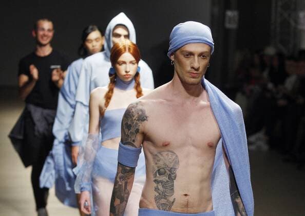 October 17, 2016 - Kiev, Ukraine - Models present creation by Ukrainian designer Dmitriy DIHTYAR,during Ukrainian Fashion Week ,at Mystetskyi Arsenal in Kiev, Ukraine,17 October,2016. The event presents Spring Summer - 2017 collections by Ukrainian and International designers from 12 to 18 October. Kiev Ukraine  - ZUMAn230
