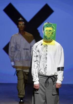 October 17, 2016 - Kiev, Ukraine - A model presents a creation by Ukrainian brand Dastish Fantastish,during Ukrainian Fashion Week ,at Mystetskyi Arsenal in Kiev, Ukraine,17 October,2016. The event presents Spring Summer - 2017 collections by Ukrainian and International designers from 12 to 18 October. Kiev Ukraine  - ZUMAn230