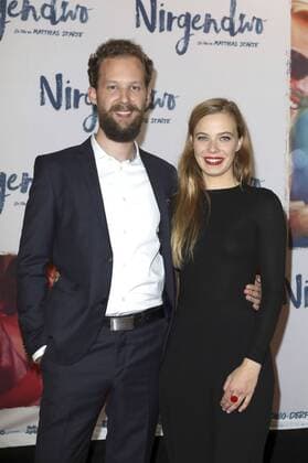 Matthias Starte und Saskia Rosendahl bei der Premiere des Kinofilms Nirgendwo im Cubix Kino. Berlin, 17.10.2016 Foto:xS.xGabschx xFuturexImage