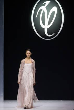 MOSCOW, RUSSIA - OCTOBER 18, 2016: A model showcases a creation during a runway show for the Spring Summer 2017 collection by designer Valentin Yudashkin at the 2016 Moscow Fashion Week, in Moscow s Gostiny Dvor Shopping and Exhibition Centre. Dmitry Serebryakov TASS  TS034D94