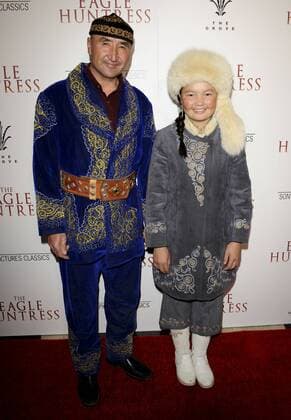 Aisholpan & father Nurgaiv THE EAGLE HUNTRESS FILM PREMIERE Los Angeles Patrick Rideaux PicturePerfect