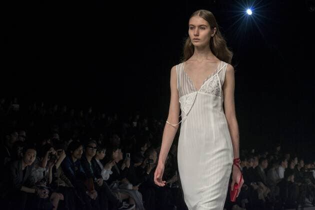 October 19, 2016 - Tokyo, Tokyo, Japan - A model presents a creation by designer Takeshi Kitazawa Emiko Sato for brand Dressedundressed as part of Fashion Week Tokyo Spring Summer 2017. Tokyo Japan - ZUMAc166 20161019_zap_c166_050
