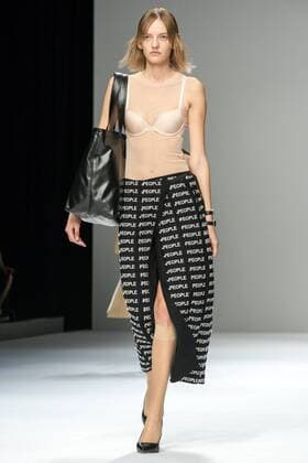 October 19, 2016 - Tokyo, Tokyo, Japan - A model presents a creation by designer Takeshi Kitazawa Emiko Sato for brand Dressedundressed as part of Fashion Week Tokyo Spring Summer 2017. Tokyo Japan - ZUMAc166 20161019_zap_c166_067