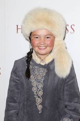 Aisholpan Nurgaiv bei der The Eagle Huntress Film Premiere am 18.10.2016 in Los Angeles The Eagle Huntress Film Premiere in Los Angeles, 2016 