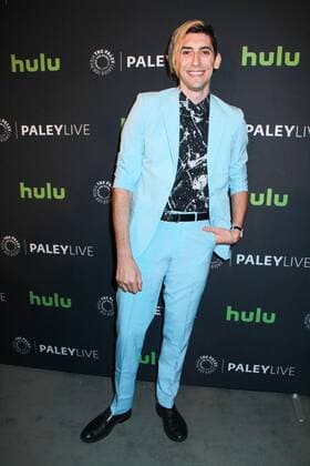 Max Landis bei der Premiere der TV Serie Dirk Gently s Holistic Detective Agency am 19.10.2016 in Los Angeles 2016 PaleyLive LA - Dirk Gently s Holistic Detective Agency TV Series Premiere Screening & Conversation in Los Angeles 