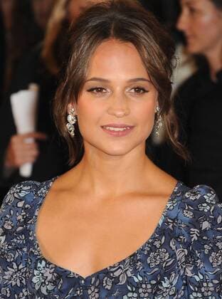 October 19, 2016 - London, England, United Kingdom - Alicia Vikander attends the European Premiere of The Light Between Oceans at Curzon Mayfair. London United Kingdom - ZUMAs147 20161019_zap_s147_020