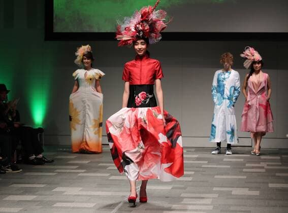 October 19, 2016, Tokyo, Japan - Models display creations of Japanese designer Takafumi Tsuruta at the tenbo 2017 spring summer collection as a part of Japan Fashion Week in Tokyo on Wednesday, October 19, 2016.  (lwxa005567)