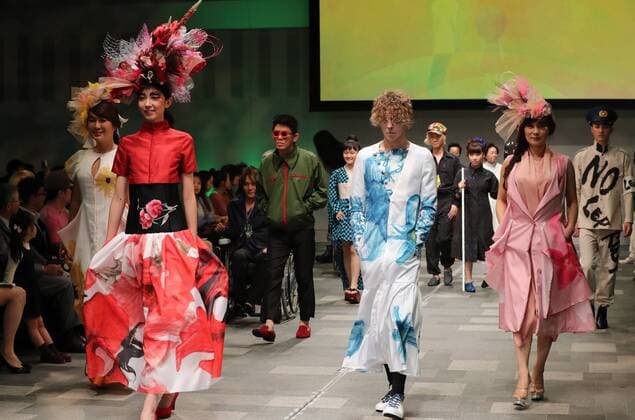 October 19, 2016, Tokyo, Japan - Models display creations of Japanese designer Takafumi Tsuruta at the tenbo 2017 spring summer collection as a part of Japan Fashion Week in Tokyo on Wednesday, October 19, 2016.  (lwxa005573)