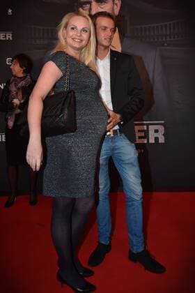 Lesley-Ann Poppe and Kevin Lebreton pictured ahead of the Belgian premiere of Erik Van Looy movie called De Premier in Antwerp kinepolis, Wednesday 19 October 2016.  DAVIDxSTOCKMAN 04961163