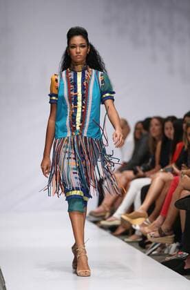Fashion Week in der Dominikanischen Republik A model presents creations by Haitian designer Michel Chataigne during Dominican Republic Fashion Week in Santo Domingo, Dominican Republic, 19 October 2016. EFE ORLANDO BARRIA Dominican Republic Fashion Week !ACHTUNG: NUR REDAKTIONELLE NUTZUNG!  STO05 20161020-636125387132735016
