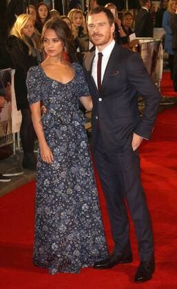 Alicia Vikander und Michael Fassbender bei The Light Between Oceans Film Premiere am 19.10.2016 in London The Light Between Oceans Film Premiere in London, 2016 