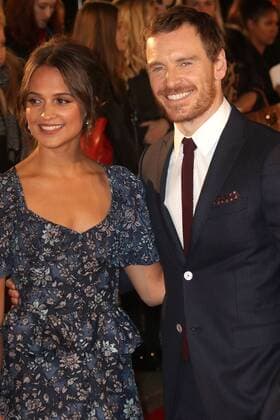 Alicia Vikander und Michael Fassbender bei The Light Between Oceans Film Premiere am 19.10.2016 in London The Light Between Oceans Film Premiere in London, 2016 