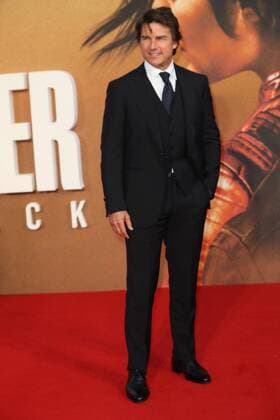 . 20 10 2016. London, United Kingdom. Tom Cruise arriving at the Jack Reacher : Never Go Back premiere in London.  xStephenxLockx xi-Imagesx IIM-13660-0003