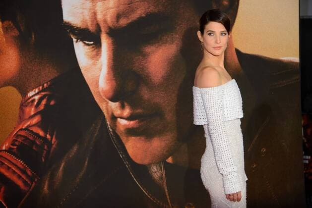 . 20 10 2016. London, Leicester Square, United Kingdom. Cobie Smulders attends Jack Reacher: Never Go Back European Premiere.  xChrisxJosephx xi-Imagesx IIM-13661-0018