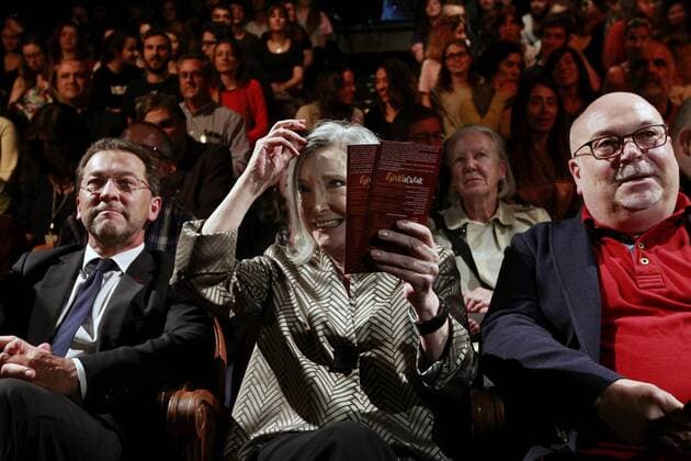 Verleihung Prinzessin-von-Asturien-Preis in Oviedo Spanish actress and director Nuria Espert (C) Princess of Asturias Award of the Arts 2016, with Asturia s Education and Culture Secretary Genaro Alonso (L) and Director of the Escuela Superior de Arte Dramatico del Principado de Asturias (ESAD) at the tribute titled Espectacular (Spectacular) after Espert s visit at the ESAD acting school in Gijon, Asturias, Spain, 20 October 2016. TRIBUTE OF YOUNG ACTRESSES TO NURIA ESPERT, PRINCESS OF ASTURIAS AWARD IN ARTS 2016 !ACHTUNG: NUR REDAKTIONELLE NUTZUNG!  GIJ001 20161020-636125927428787654