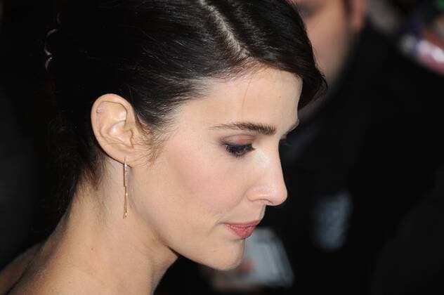 October 20, 2016 - London, England, United Kingdom - Cobie Smulders attends the European Premiere of Jack Reacher: Never Go Back at Cineworld Leciester Square. London United Kingdom - ZUMAs147 20161020_zap_s147_037