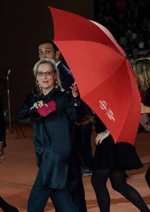 October 20, 2016 - Rome, Italy - American actress MERYL STREEP during the Florence Foster Jenkins red carpet at Rome Film Festival 2016. Rome Italy - ZUMAi15_ 20161020_zaf_i15_057