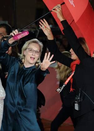 October 20, 2016 - Rome, Italy - American actress MERYL STREEP during the Florence Foster Jenkins red carpet at Rome Film Festival 2016. Rome Italy - ZUMAi15_ 20161020_zaf_i15_059