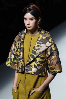 October 21, 2016, Tokyo, Japan - A model displays a creation of Japanese designer Yuma Koshino at her 2017 spring summer collection in Tokyo as a part of Japan Fashion Week on Friday, October 21, 2016.  (lwxa005655)