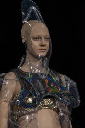 October 21, 2016 - Tokyo, Tokyo, Japan - A model presents a creation by designer Keiichiro Yuri for brand keiichirosense as part of Fashion Week Tokyo Spring Summer 2017. Tokyo Japan - ZUMAc166 20161021_zap_c166_005