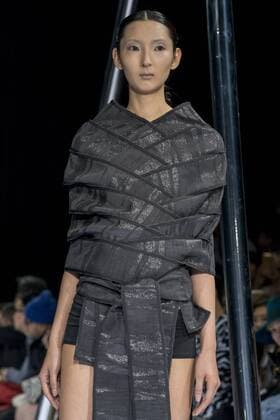 October 21, 2016 - Tokyo, Tokyo, Japan - A model presents a creation by designer Keiichiro Yuri for brand keiichirosense as part of Fashion Week Tokyo Spring Summer 2017. Tokyo Japan - ZUMAc166 20161021_zap_c166_013