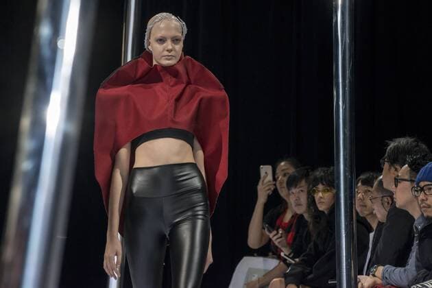 October 21, 2016 - Tokyo, Tokyo, Japan - A model presents a creation by designer Keiichiro Yuri for brand keiichirosense as part of Fashion Week Tokyo Spring Summer 2017. Tokyo Japan - ZUMAc166 20161021_zap_c166_003