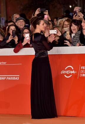 Filmfest in Rom - 7 Minuti Filmpremiere Roma Cinema Fest 2016. Festival Internazionale del Film di Roma. Red carpet film 7 minuti. Pictured: Ambra Angiolini abito Jill Sander  Copyright: xCMx xIPAx