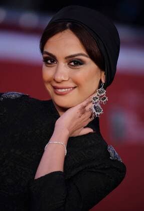 Filmfest in Rom - Javdanegi Filmpremiere October 21, 2016 - Rome, Italy - Iranian actress MARAL FARJAD on the red carpet for Javdanegi at Rome film Festival 2016- Rome Italy - ZUMAi15_ 20161021_zaf_i15_050