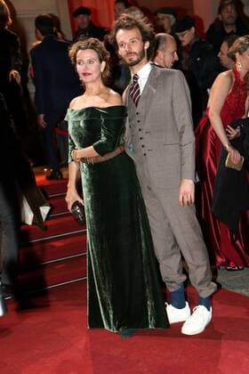 21.10.2016, Frankfurt, Alte Oper, roter Teppich Red Carpet beim Hessischer Film- und Kinopreis 2016 Margarita Broich Preisträgerin beste Schauspielerin mit ihrem Sohn Franz Broich-Wuttke