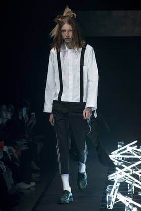October 22, 2016 - Tokyo, Tokyo, Japan - A model presents a creation by designer Keisuke Imazaki for brand Plastictokyo as part of Fashion Week Tokyo Spring Summer 2017. Tokyo Japan - ZUMAc166 20161022_zap_c166_027