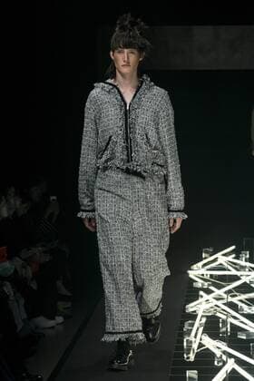 October 22, 2016 - Tokyo, Tokyo, Japan - A model presents a creation by designer Keisuke Imazaki for brand Plastictokyo as part of Fashion Week Tokyo Spring Summer 2017. Tokyo Japan - ZUMAc166 20161022_zap_c166_025