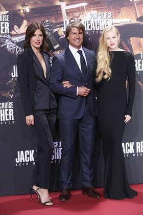 Cobie Smulders, Tom Cruise und Danika Yarosh bei der Premiere des Kinofilms Jack Reacher: Kein Weg zurück Jack Reacher: Never Go Back im CineStar Sony Center. Berlin, 21.10.2016 Foto:xB.xKriemannx xFuturexImage