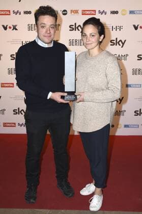 Jakob Schreiner und Chiara Grabmayr mit dem Best Web Series Jury Award für Fett und Fett bei der Abschluss-Veranstaltung des Seriencamps 2016 mit dem Screening der VOX TV-Serie Der Club der roten Bänder und der Verleihung des Seriencamp Award in der Hochschule für Fernsehen und Film. München, 23.10.2016 Foto:xP.xSchönbergerx xFuturexImage
