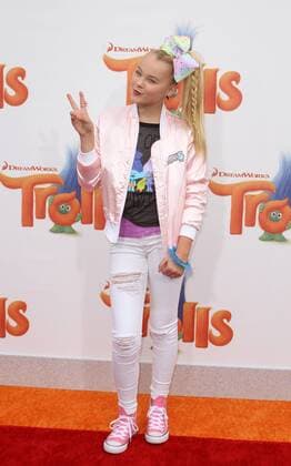 October 23, 2016 - Los Angeles, CA, United States - 23 October 2016 - Los Angeles, California - JoJo Siwa. Trolls Los Angeles Premiere held at the Regency Village Theatre in Los Angeles. Photo Credit: AdMedia Los Angeles United States - ZUMAa123 20161023_zaa_a123_260