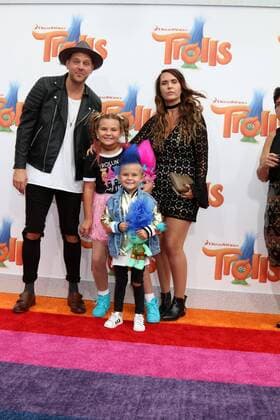 LOS ANGELES - OCT 23: Andrew Slyfox, Caspian Slyfox, Jaedyn Skyfox, Hannah Slyfox at the Trolls Premiere at Village Theater on October 23, 2016 in Westwood, CA  Copyright: xKathyxHutchinsx xIPAx