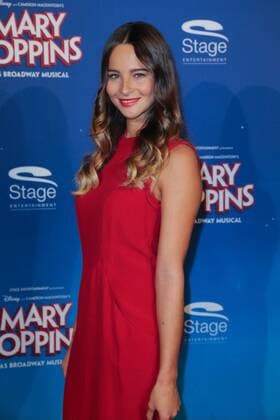 Stuttgart, Germany, Stage Apollo Theater, 23.10.2016, Deutschlandpremiere des Musical Mary Poppins, Nicole Mieth ( DeFodi515