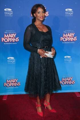 Stuttgart, Germany, Stage Apollo Theater, 23.10.2016, Deutschlandpremiere des Musical Mary Poppins, Liz Baffoe ( DeFodi515