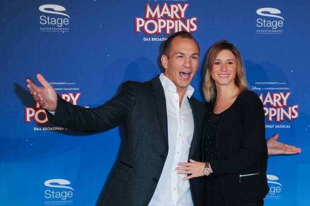 Stuttgart, Germany, Stage Apollo Theater, 23.10.2016, Deutschlandpremiere des Musical Mary Poppins, Frank Staebler mit Freundin Sandra Musch ( DeFodi515