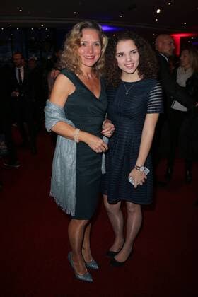 Stuttgart, Germany, Stage Apollo Theater, 23.10.2016, Deutschlandpremiere des Musical Mary Poppins, Herzogin Iris Caren von Wuerttemberg mit Tochter Herzogin Sylvie von Wuerttemberg ( DeFodi515