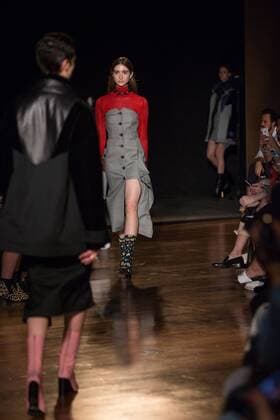 October 24, 2016 - Sao Paulo, Brazil - Model presents creation by Reinaldo Lourenco, during the Sao Paulo Fashion Week, winter 2017 edition, this Monday, in Sao Paulo, Brazil. Sao Paulo Brazil - ZUMAl146 20161024_zaf_l146_041