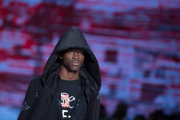 October 24, 2016 - Sao Paulo, Brazil - Model presents creation by LAB, during the Sao Paulo Fashion Week, winter 2017 edition, this Monday, in Sao Paulo, Brazil. Sao Paulo Brazil - ZUMAl146 20161024_zaf_l146_098