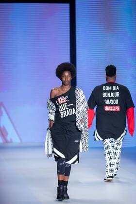 October 24, 2016 - Sao Paulo, Brazil - Model presents creation by LAB, during the Sao Paulo Fashion Week, winter 2017 edition, this Monday, in Sao Paulo, Brazil. Sao Paulo Brazil - ZUMAl146 20161024_zaf_l146_100