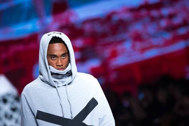 October 24, 2016 - Sao Paulo, Brazil - Model presents creation by LAB, during the Sao Paulo Fashion Week, winter 2017 edition, this Monday, in Sao Paulo, Brazil. Sao Paulo Brazil - ZUMAl146 20161024_zaf_l146_106