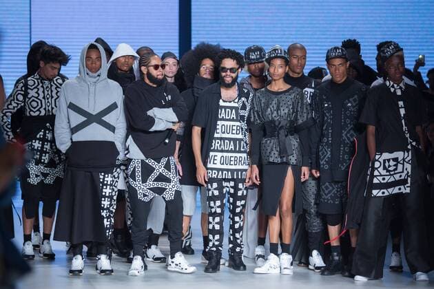 October 24, 2016 - Sao Paulo, Brazil - Model presents creation by LAB, during the Sao Paulo Fashion Week, winter 2017 edition, this Monday, in Sao Paulo, Brazil. Sao Paulo Brazil - ZUMAl146 20161024_zaf_l146_120
