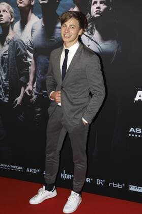 Timmi Trinks bei der Premiere des Kinofilms Allein gegen die Zeit im Kino in der Kulturbrauerei. Berlin, 24.10.2016 Foto:xS.xGabschx xFuturexImage