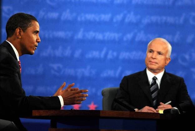 HEMPSTEAD, NY - OCTOBER 15 Democratic presidential candidate Sen. Barack Obama and Republican presidential candidate Sen. John McCain during their third presidential debate. This debate at Hofstra University will mark the.final debate between McCain and Obama before election day. - ZUMAnw1_ 20081015_zaf_nw1_010